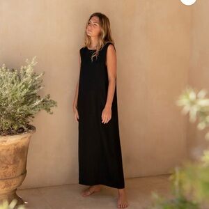 NWT Sauths Carmen black linen dress size medium